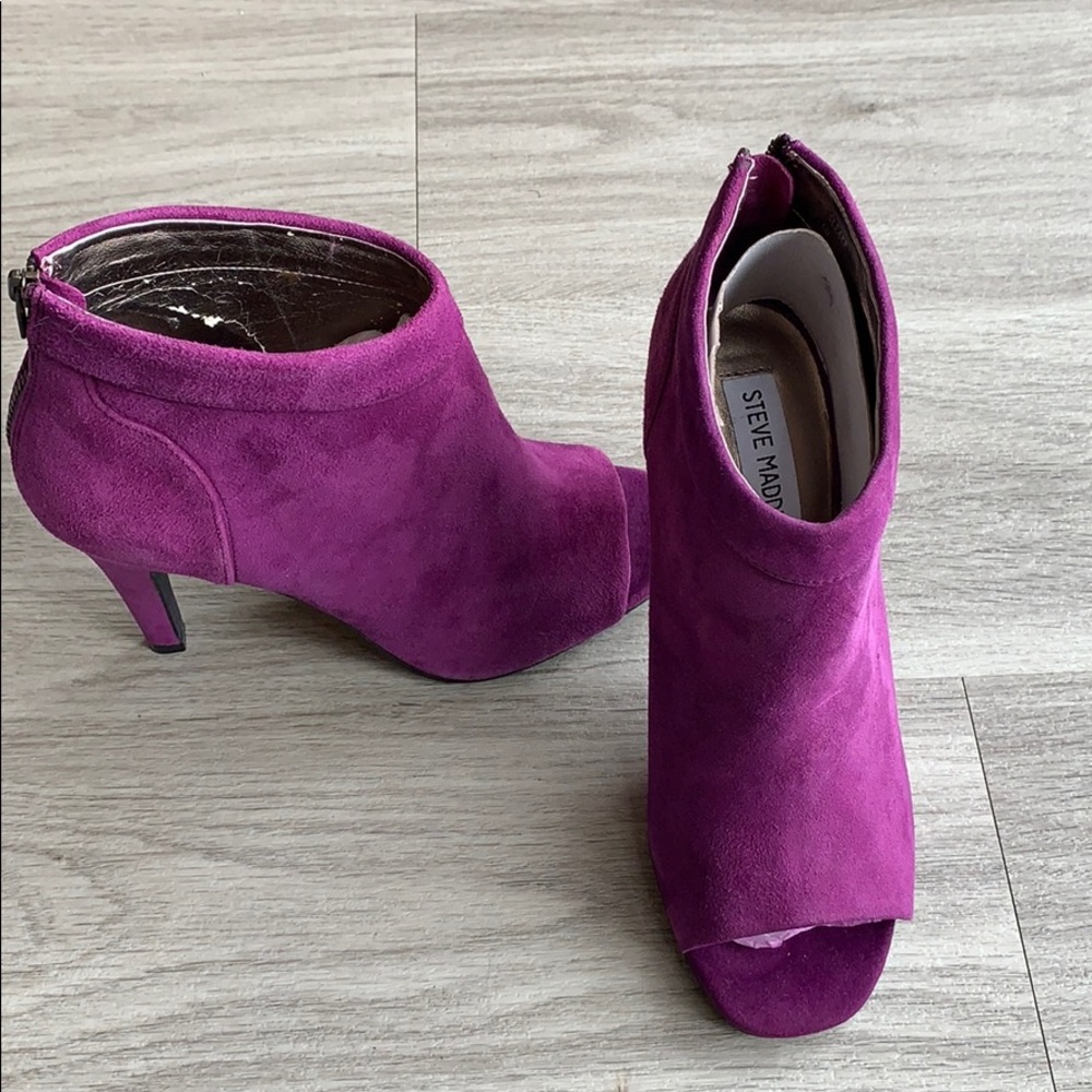 Purple Steve Madden peep toe shirt heels